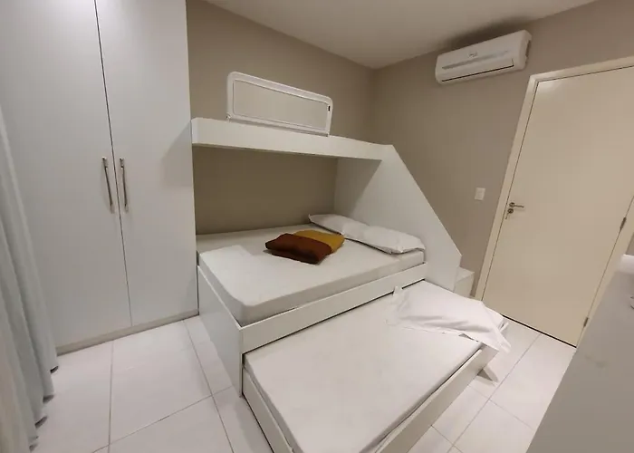 Apartamento Com Piscina 1 No Muro Alto Cond Club - 413