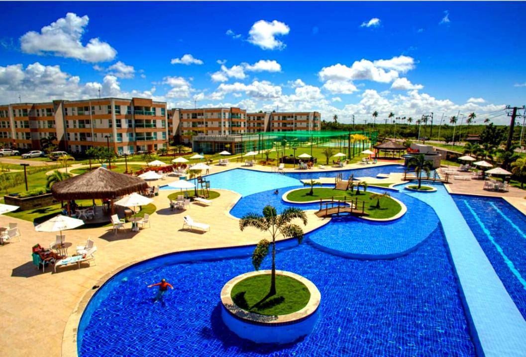 Com Piscina 1 No Muro Alto Cond Club - 413 Apartment